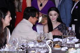 成龙爆料慈善事件视频