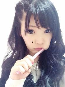 中日国产自拍AV,揭秘成人影视产业的秘密与争议