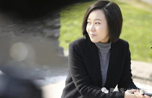 娱乐吃瓜妹闫妮小说,娱乐圈吃瓜女王，揭秘幕后故事